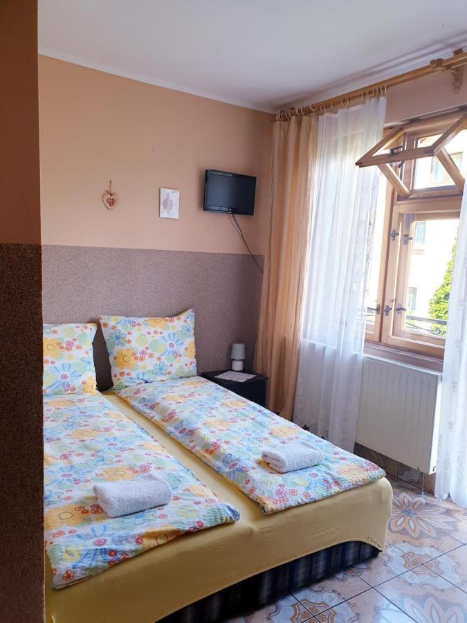 Dom Wczasowy Goral Hotel Wegierska Gorka Esterno foto