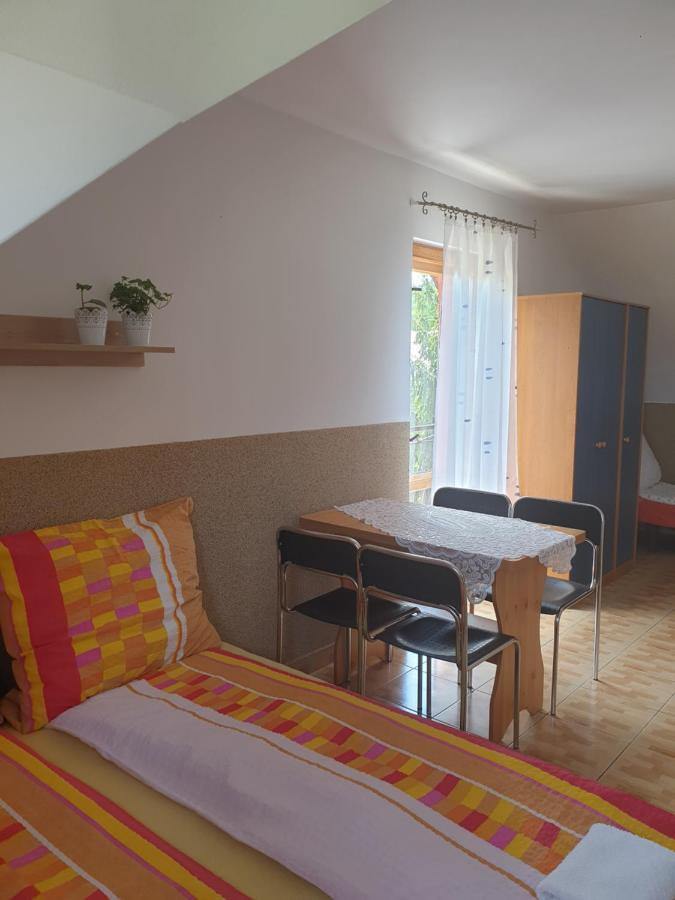 Dom Wczasowy Goral Hotel Wegierska Gorka Esterno foto